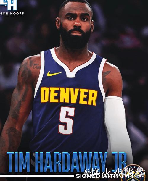 掘金换上哈达威,沃特森被换下直接返回更衣室 掘金换上哈达威,沃特森被换下直接返回更衣室