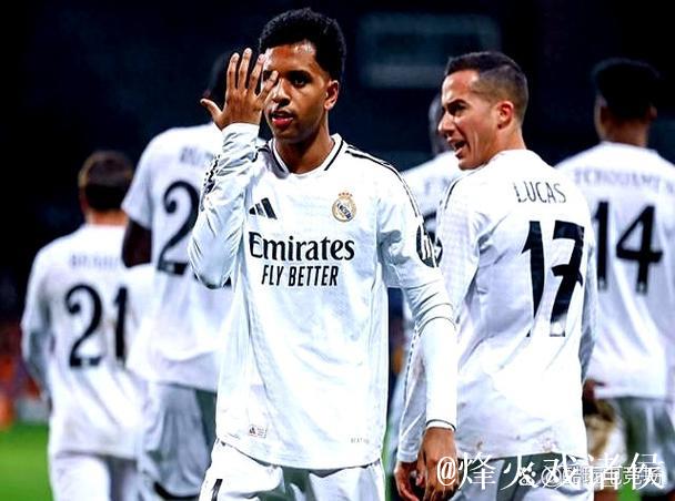 欧冠一夜综评:阿森纳赢下拜仁占榜首,姆巴佩四 欧冠一夜综评:阿森纳赢下拜仁占榜首,姆巴佩四