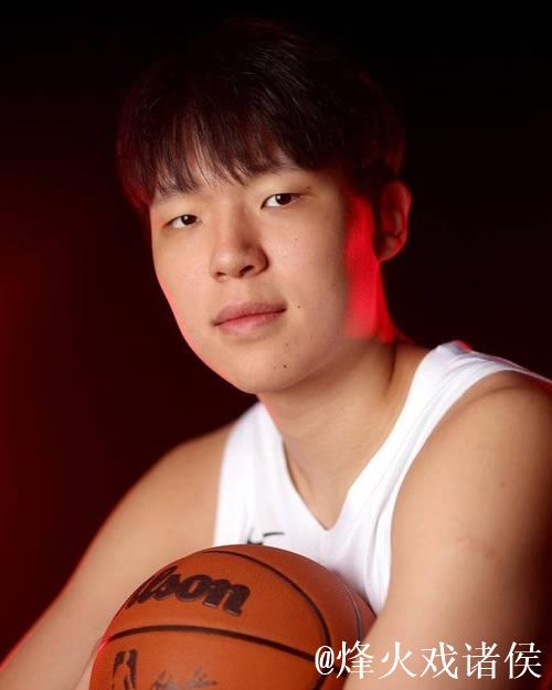 记者:开拓者绝对把杨瀚森当未来培养,短期内不太可能交易 记者:开拓者绝对把杨瀚森当未来培养,短期内不太可能交易