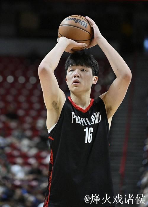 记者:开拓者绝对把杨瀚森当未来培养,短期内不太可能交易 记者:开拓者绝对把杨瀚森当未来培养,短期内不太可能交易