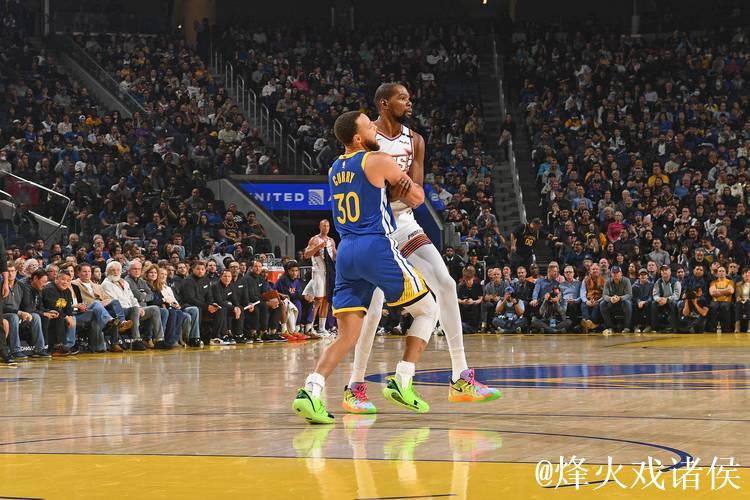 库里22+6+6杜兰特砍31分 勇士力克太阳止3连败